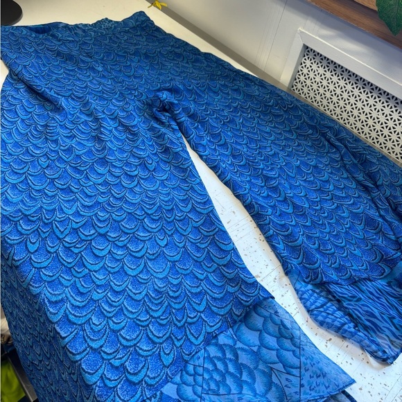 Blue Chiffon Print 2 Piece Set SKU 6002 - Picture 13 of 17